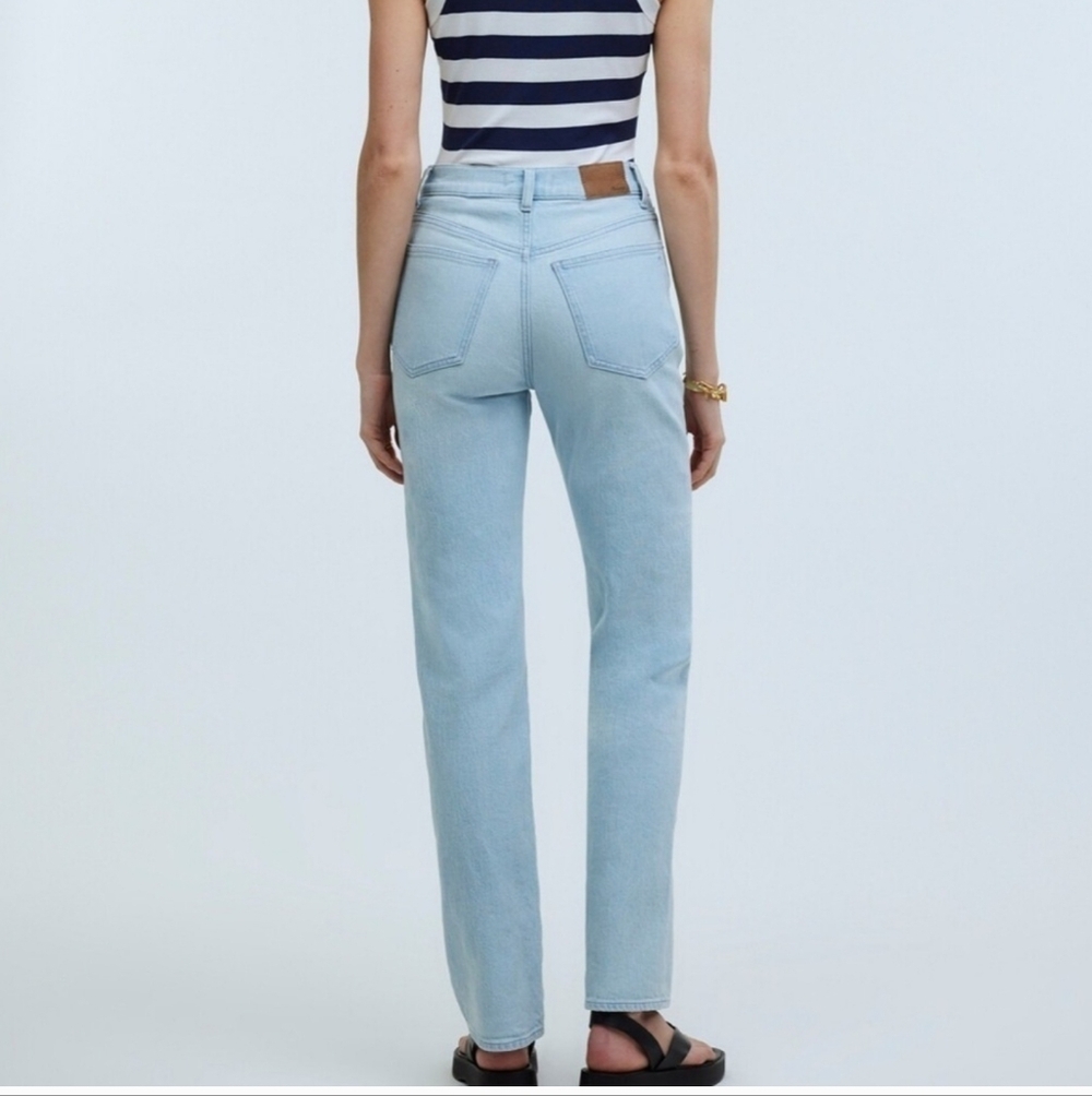 Madewell 90's Straight Lightwash Jeans Size 31